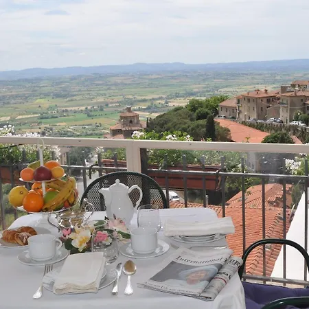 Hotell San Luca Cortona