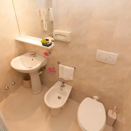 San Luca Hotel 4*