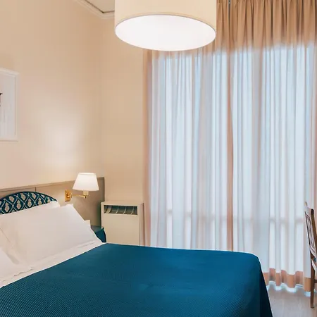 San Luca 4*