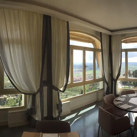 호텔 San Luca 4*
