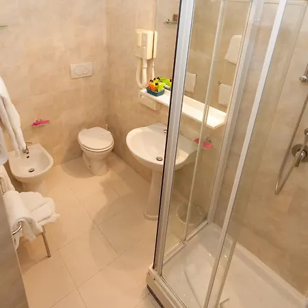 San Luca Hotel 4*