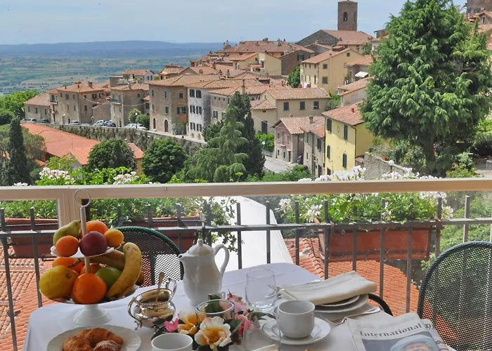 Hotell San Luca Cortona