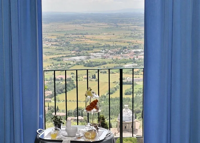 Готель San Luca Кортона